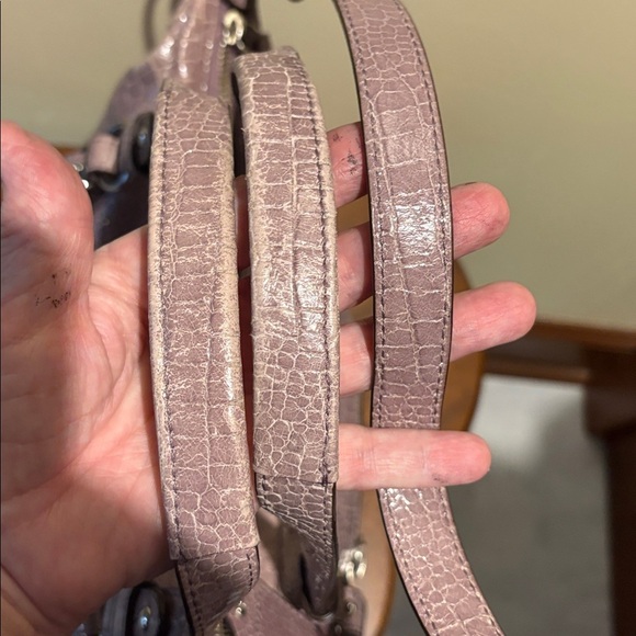 Coach  Alexandra  lavender croc embossed patent leather  shoulder bag  Rare find - Picture 17 of 17